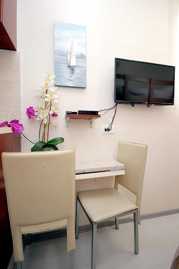 Studio Apartman Sveti Stefan Apartman Kültér fotó