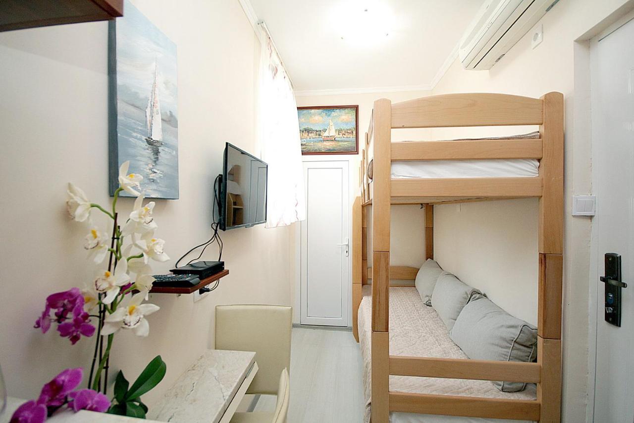 Studio Apartman Sveti Stefan Apartman Kültér fotó